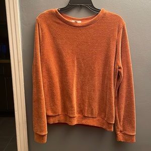 Beautiful sweater size large